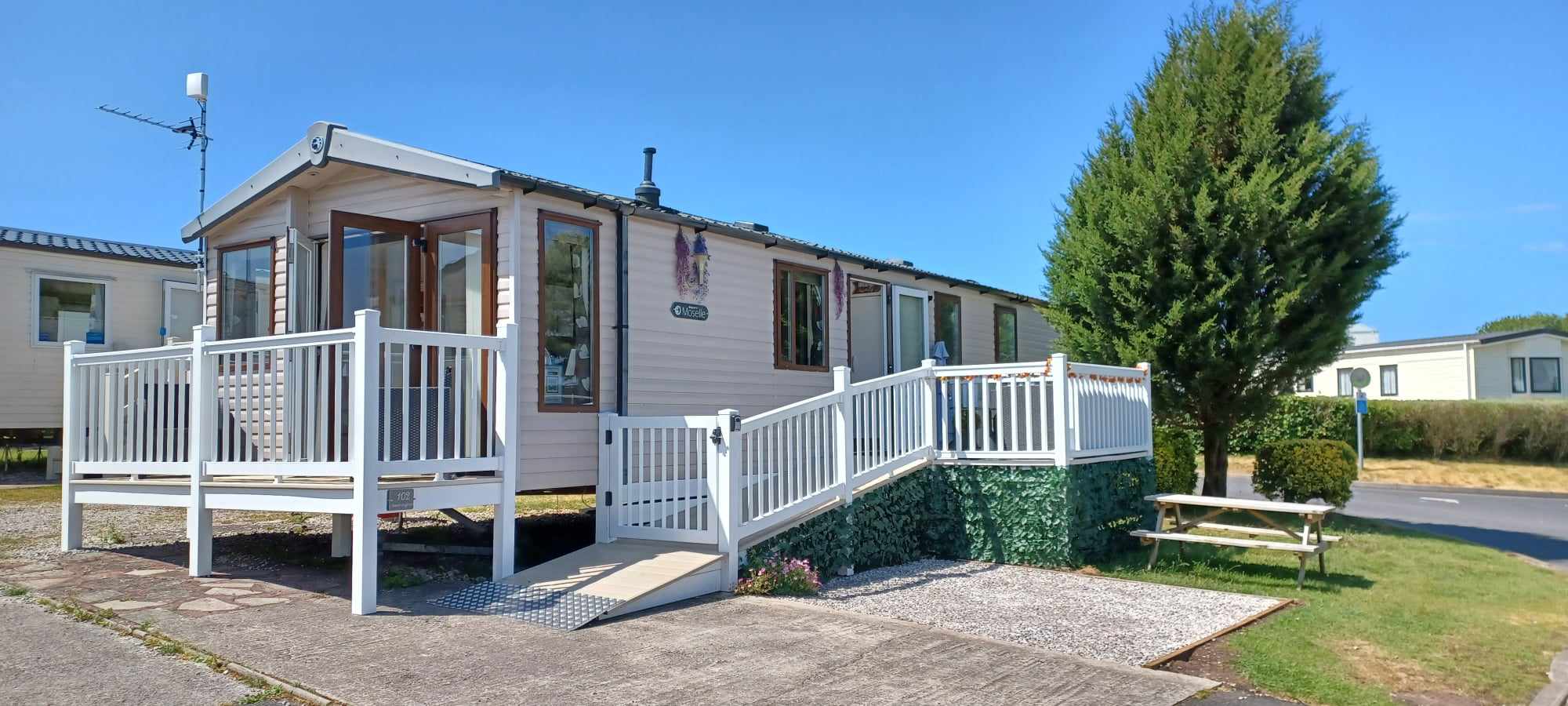 2Bed Pet Friendly Caravan at Haven Marton Mere in Blackpool